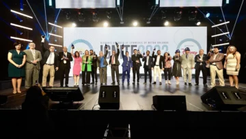Reconocen 16 empresas de propietarios hispanos con el premio Ignitor of the Year 2022 Reconocen 16 empresas de propietarios hispanos con el premio Ignitor of the Year 2022