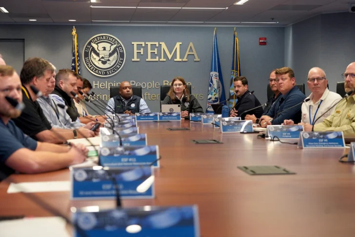 FEMA emite aviso público para Florida