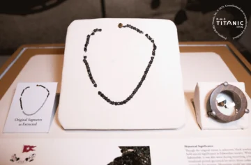 Collar perdido en el Titanic se exhibe en Orlando