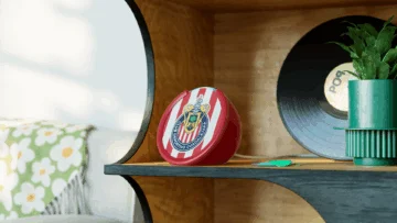 Chivas y Amazon Alexa lanzan un Echo Pop Edición Limitada del Rebaño Sagrado