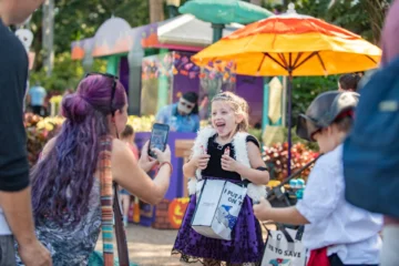 Spooktacular regresa a SeaWorld Orlando con más sorpresas, disfraces y diversión familiar Spooktacular regresa a SeaWorld Orlando con más sorpresas, disfraces y diversión familiar