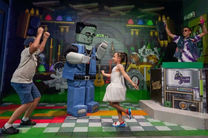  Jam Out With Monster Rocker